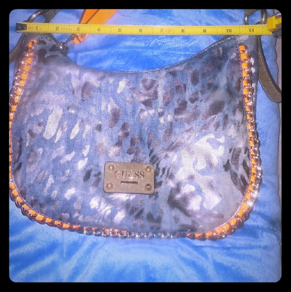 Guess purse